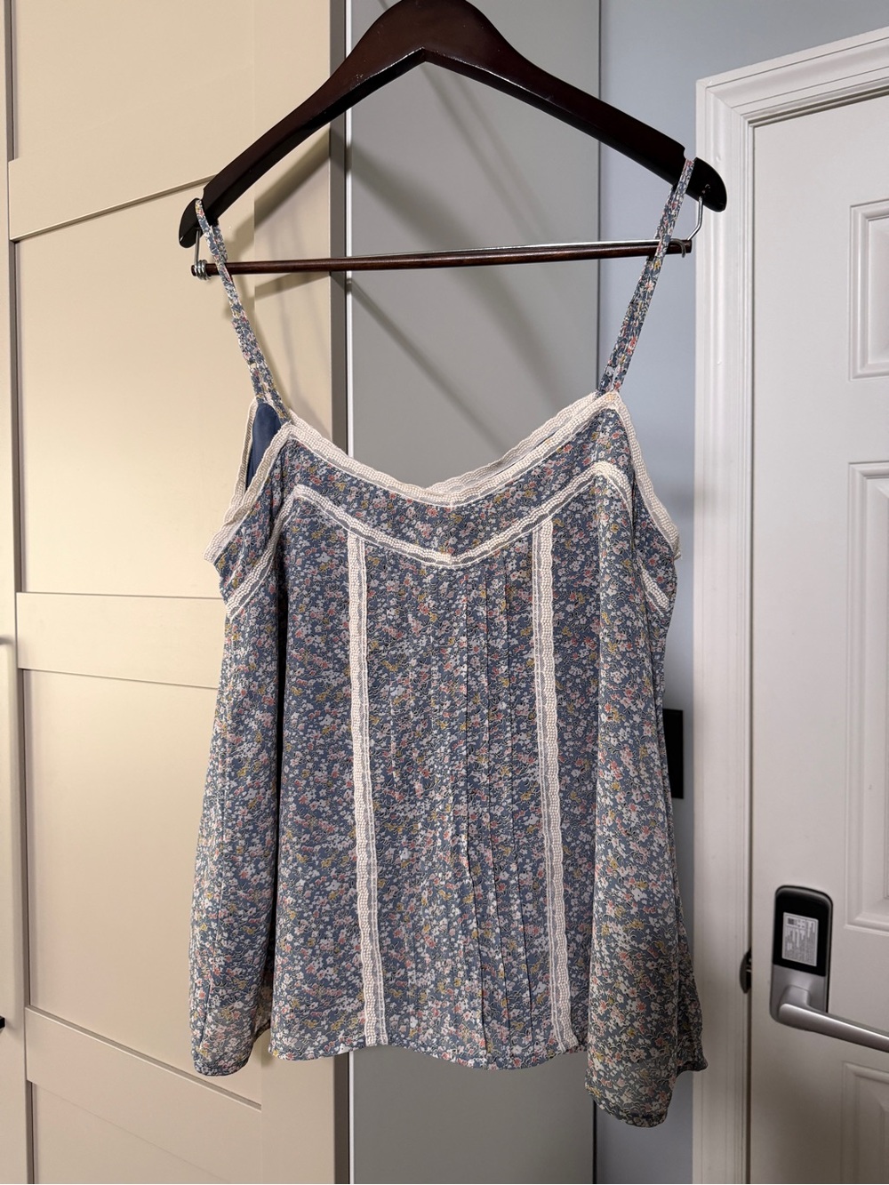 Floral Lace-Trim Camisole Tank Top - Blue